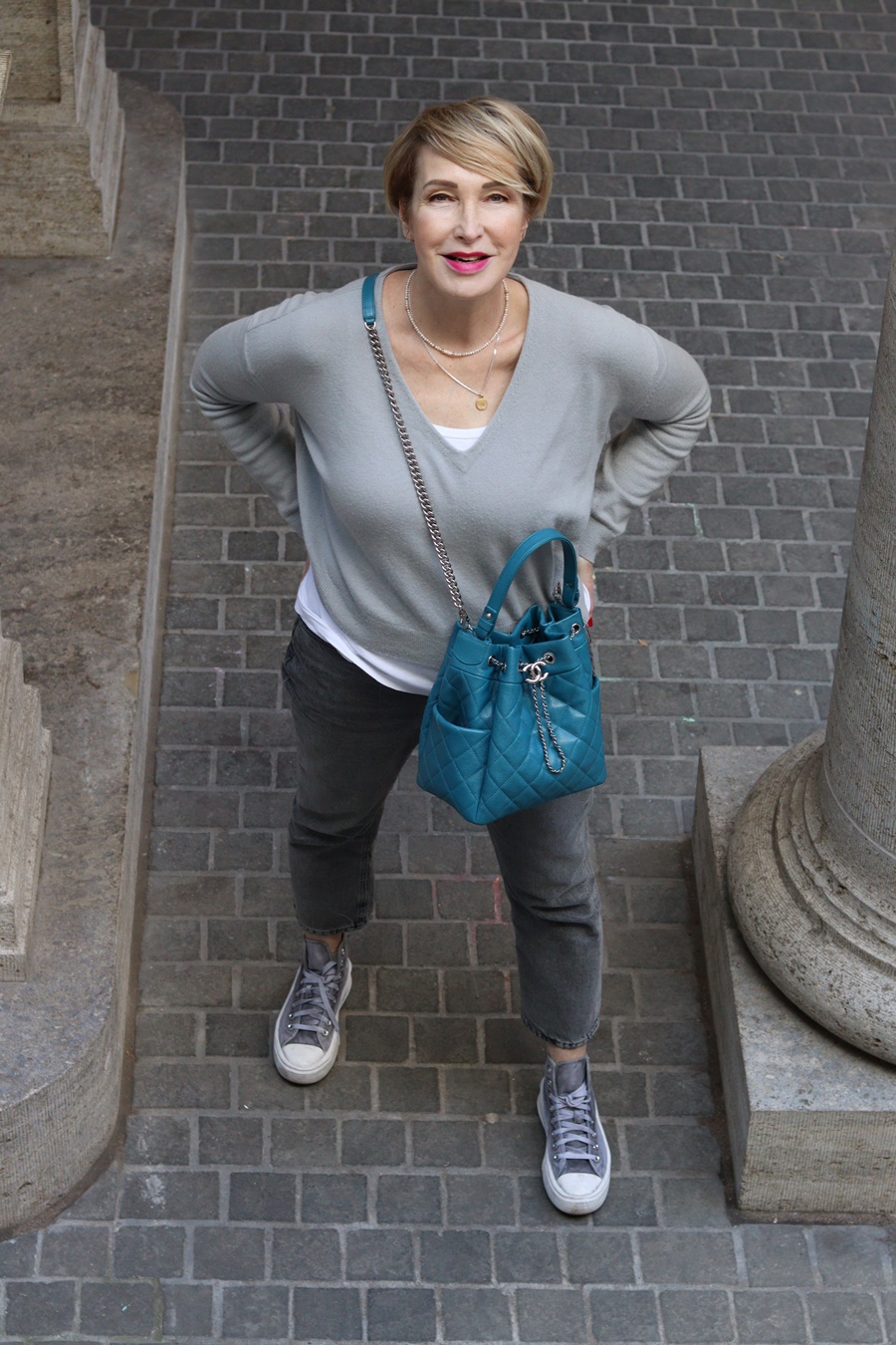 glamupyourlifestyle Dorothee-Schumacher-Pullover Agolde-Jeans Converse-Plateau ue-40-fashion ue-50-blog