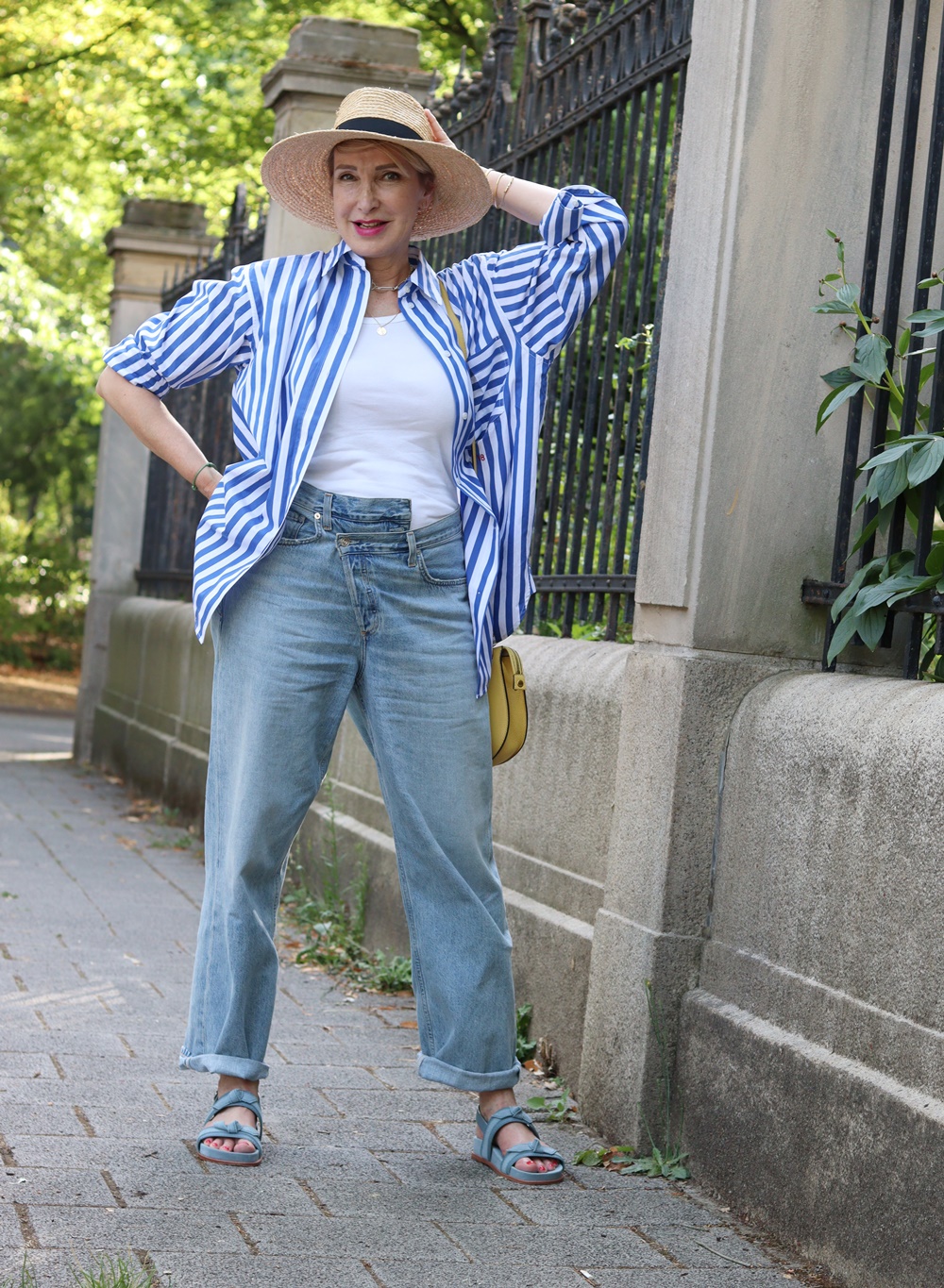 glamupyourlifestyle victoria-beckham-bluse agolde-jeans ue-40-mode ue-50-blog