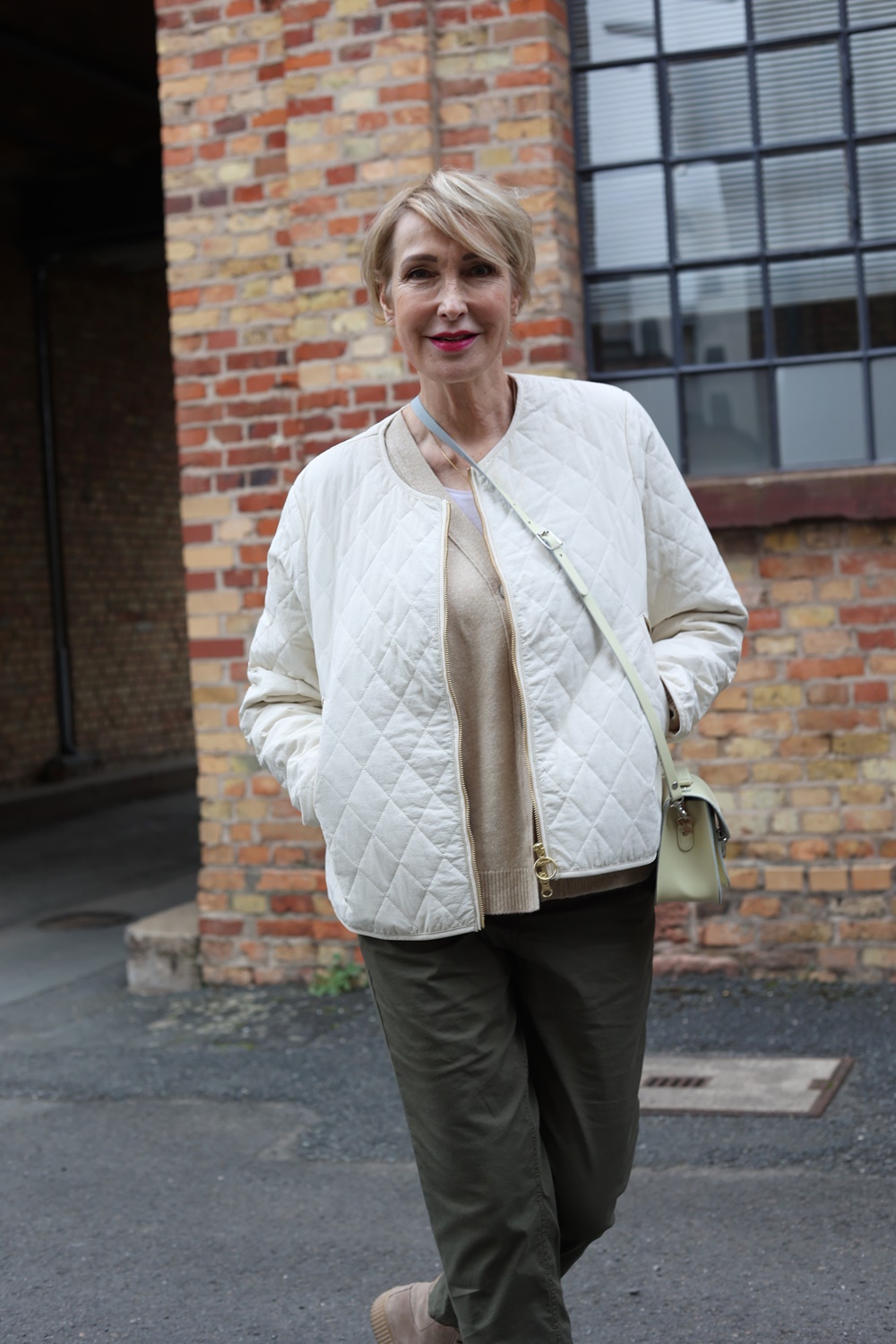 glamupyourlifestyle the-british-shop klassische-mode ue-40-blog ue-50-blog Steppjacke Uebergangsjacke