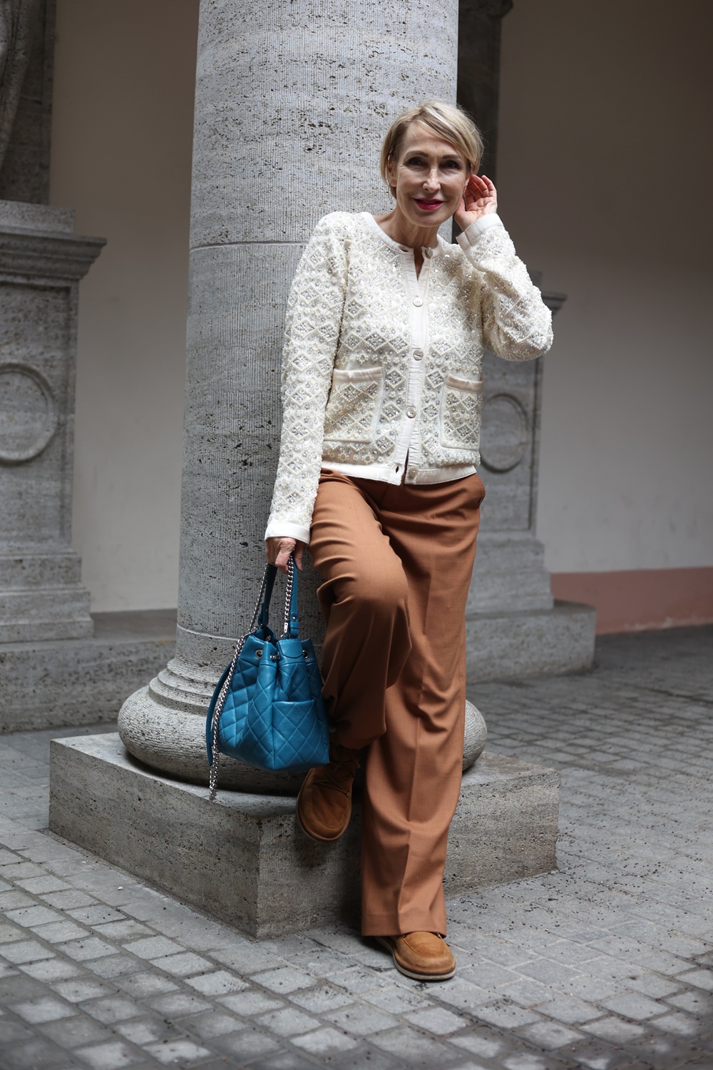 glamupyourlifestyle zara-outfit Chanel-Tasche ue-50-Blog ue-40-mode