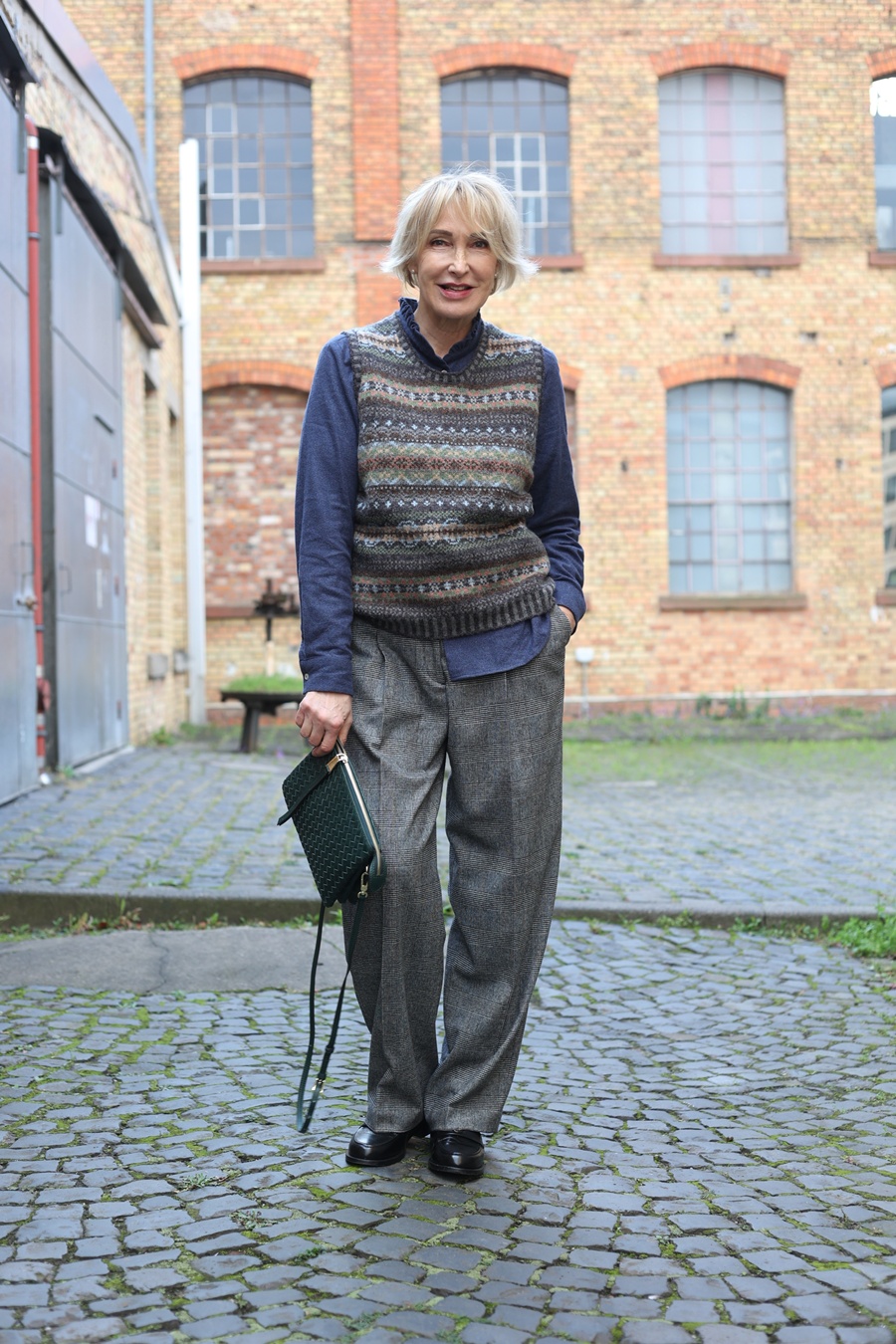 Glamupyourlifestyle Wolle Qualität The-British-Shop Pullunder ue-40-Mode ue-50-blog Flanellhemd