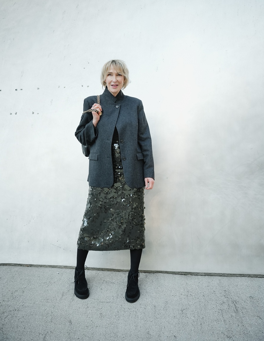 Paillettenrock Massimo-Dutti Blazer ue-40-mode ue-50-Blog